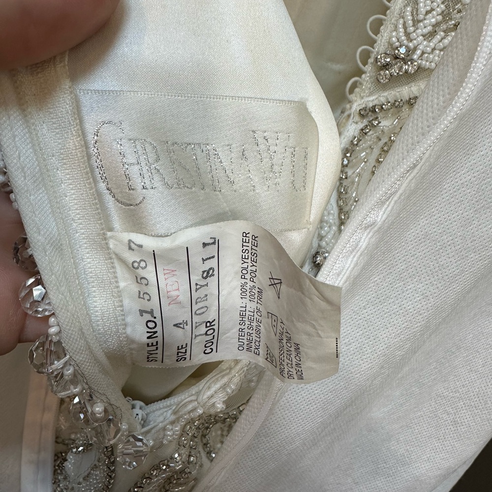 Christina Wu wedding dress size 4. - Picture 4 of 8